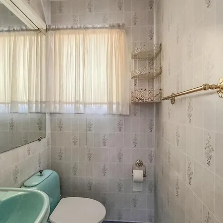 3 Bedroom Amazing In Σπίτι διακοπών *