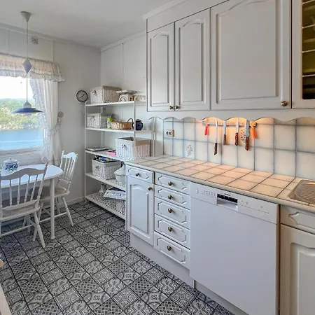 Σπίτι διακοπών 3 Bedroom Amazing In *