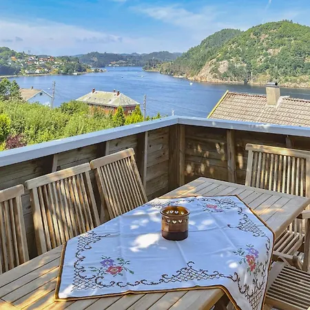 3 Bedroom Amazing In Ferienhaus Farsund